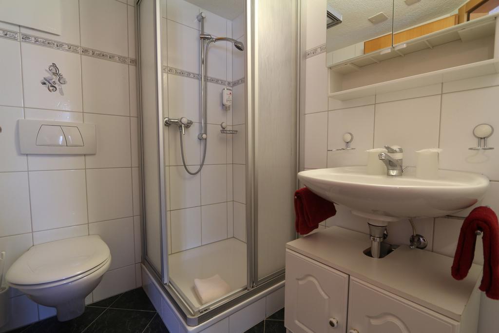 Hotel Alpina Grächen Room photo