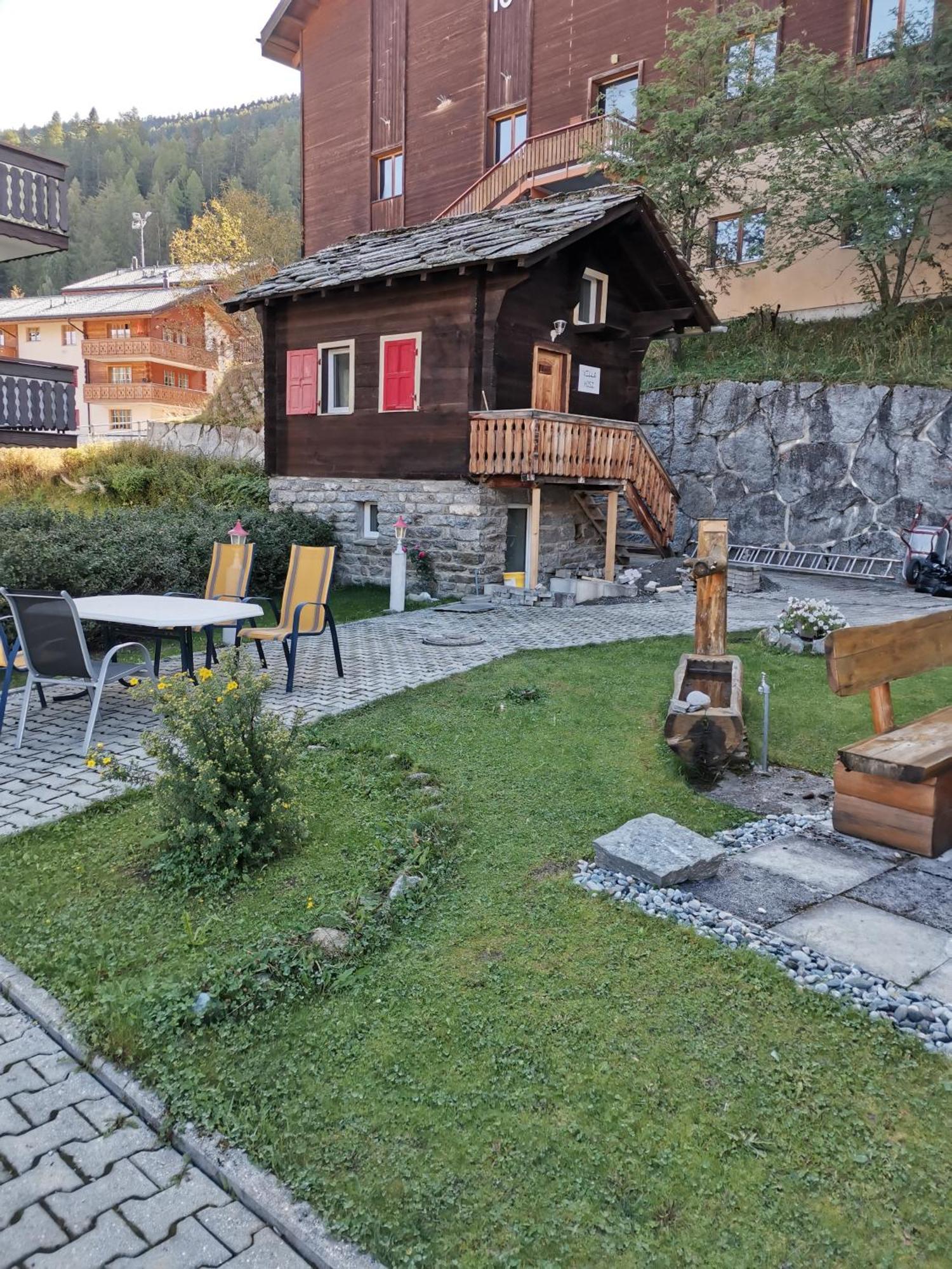Hotel Alpina Grächen Exterior photo